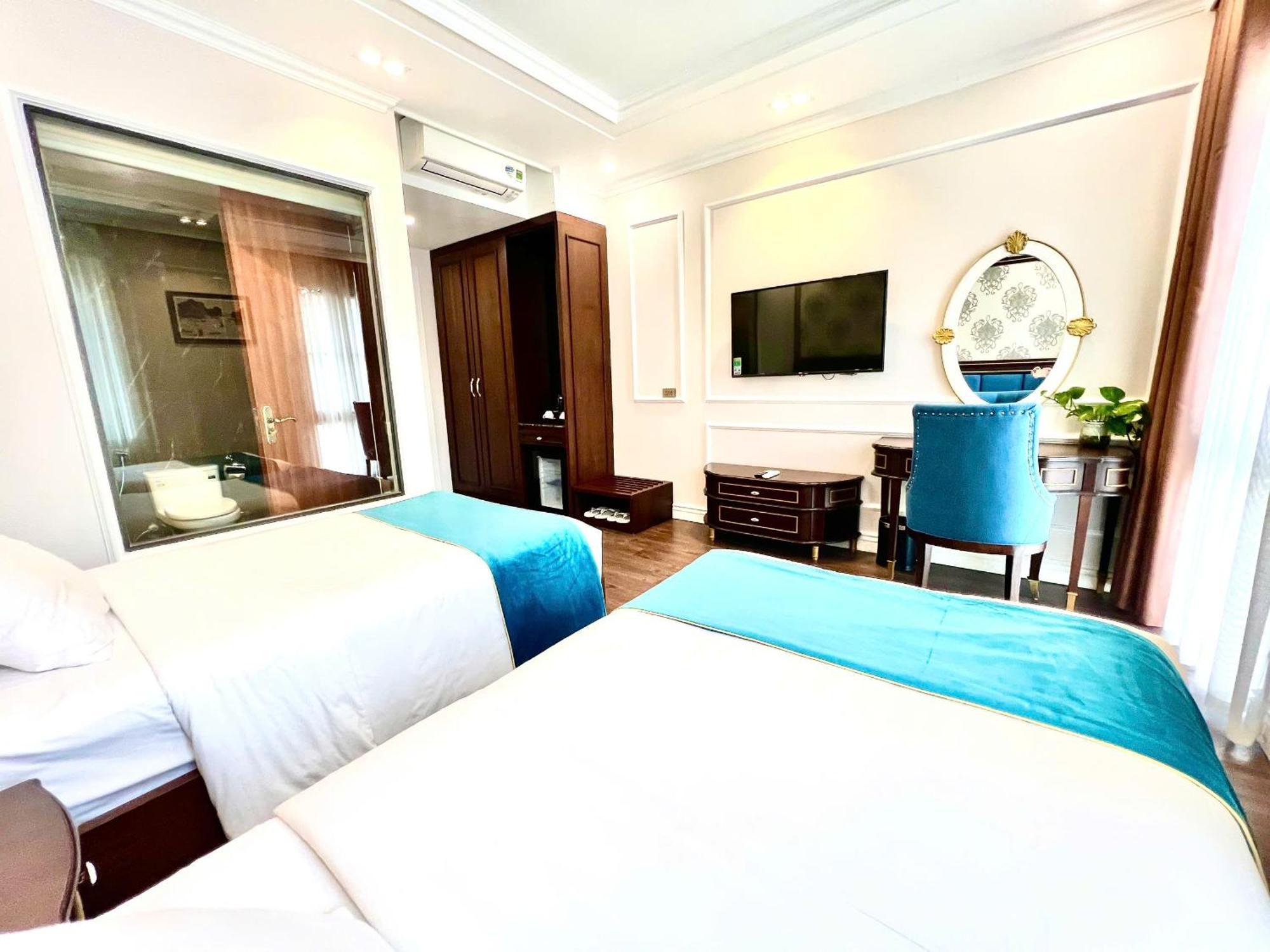 Rubyqueen Halong Hotel Ха Лонг Екстериор снимка